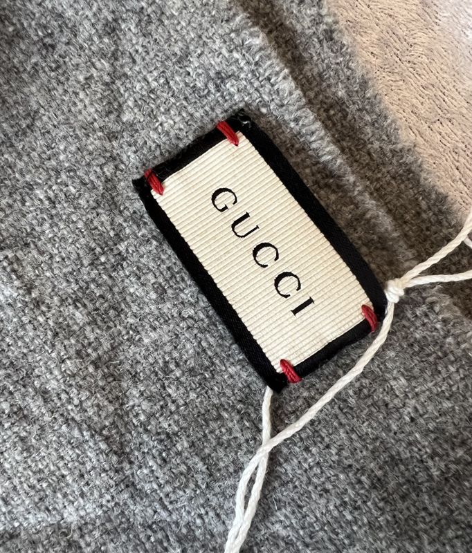 101957 - Gucci skjerf 