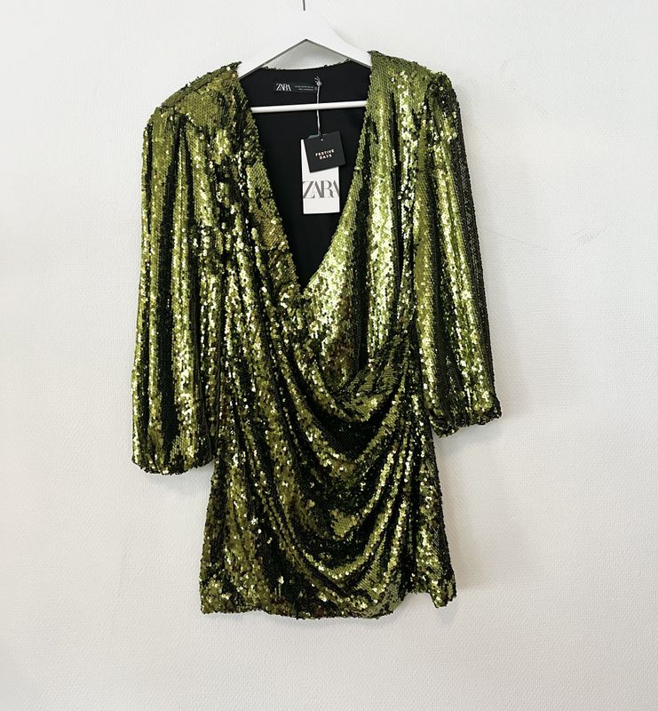 101493- kjole fra ZARA