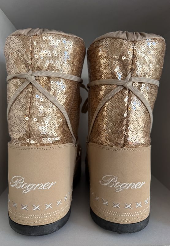 102438- Moonboots Bogner