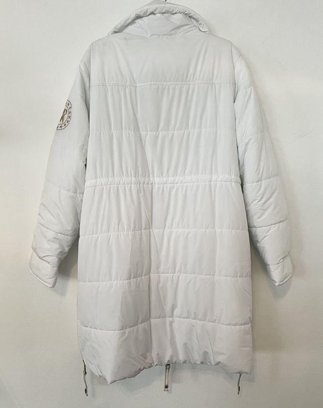 101898 - C.A.Y.A parkas