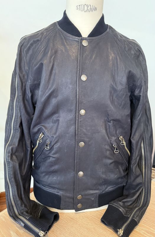 50054- skinnjakke fra Pierre Balmain