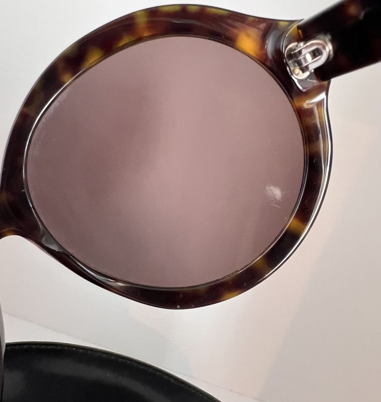 102382 - Salvatore Ferragamo Solbriller 