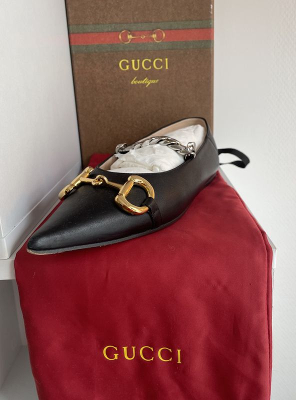 1726- Gucci sko 