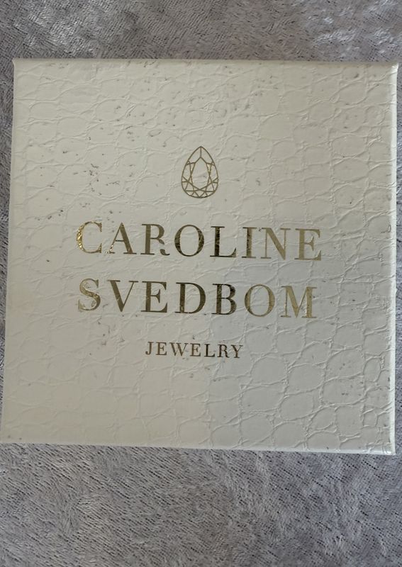 101841- Øredobber Caroline Svedbom